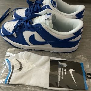 Kentucky Nike Low Dunks